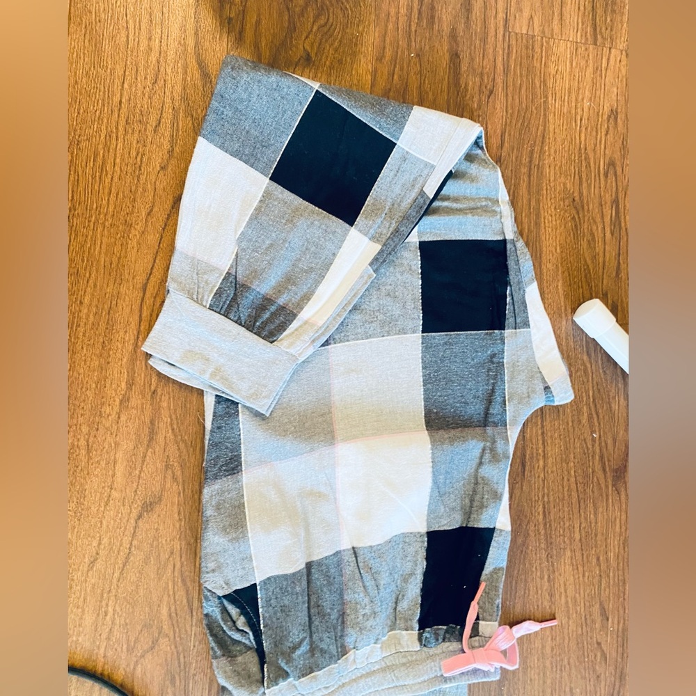 Plaid Lounge Pants in Gray and Blackwith sparkle